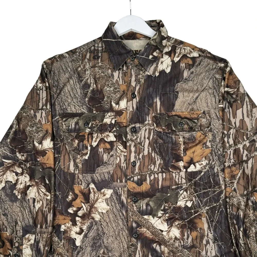 HFC 100% Polyester Camo Button Down Shirt Men's Size Medium